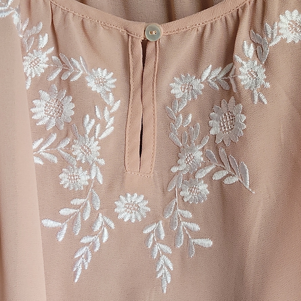 Sheer blouse...BOGO - Picture 5 of 5
